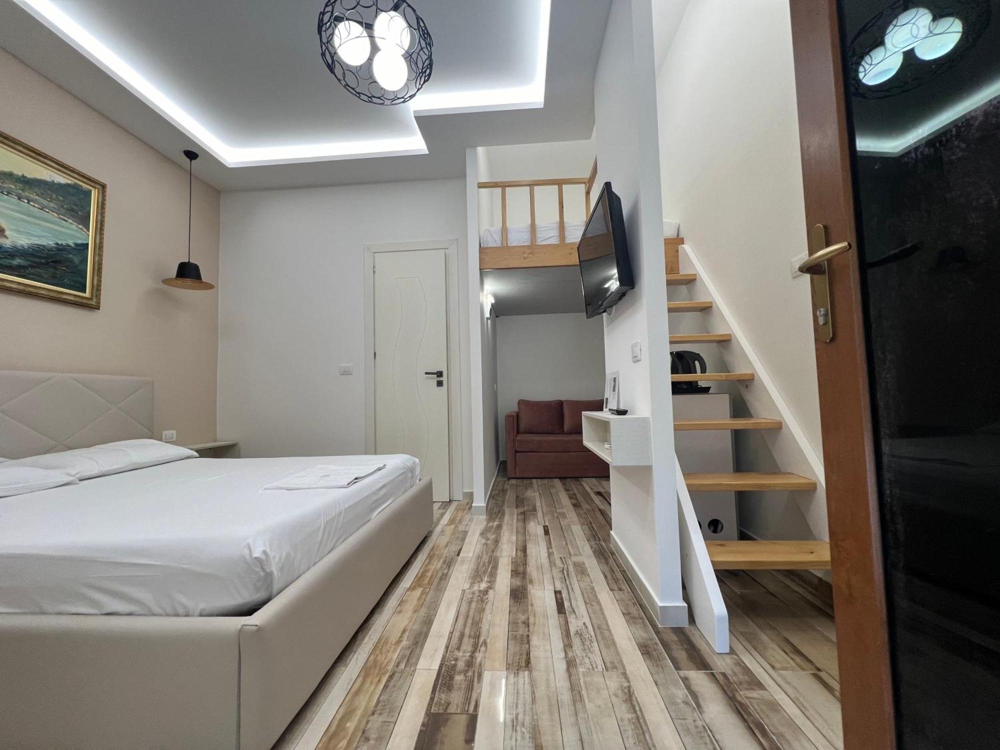 Guest Room Angolo Toscano Vlorë 외부 사진